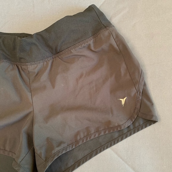 Old Navy Black Running and Workout Shorts - Picture 2 of 6